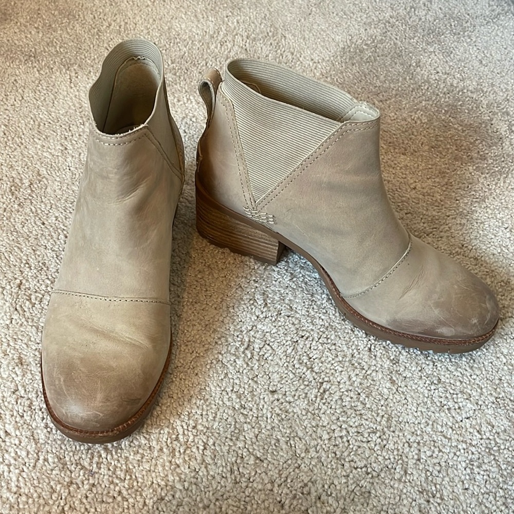 Sorel Chelsea Ankle Boots